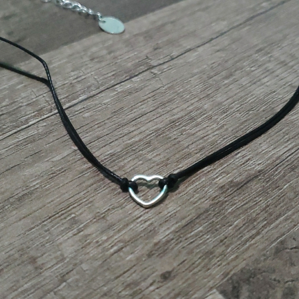 Silver Heart Choker